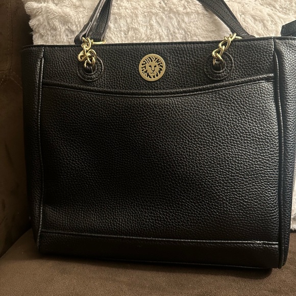 NWOT. Anne Klein Shoulder Handbag - Picture 15 of 15
